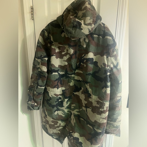 Cotton-On camouflage coat - Picture 2 of 4